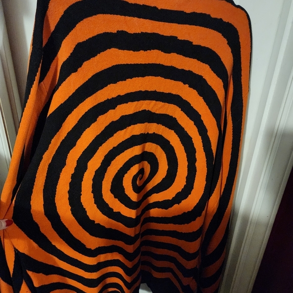 Foxblood Halloween Vortex Cardigan size 3X/4X colors orange and black - Picture 3 of 6